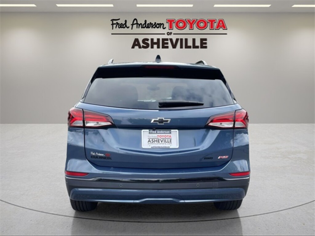 Used 2024 Chevrolet Equinox RS SUV