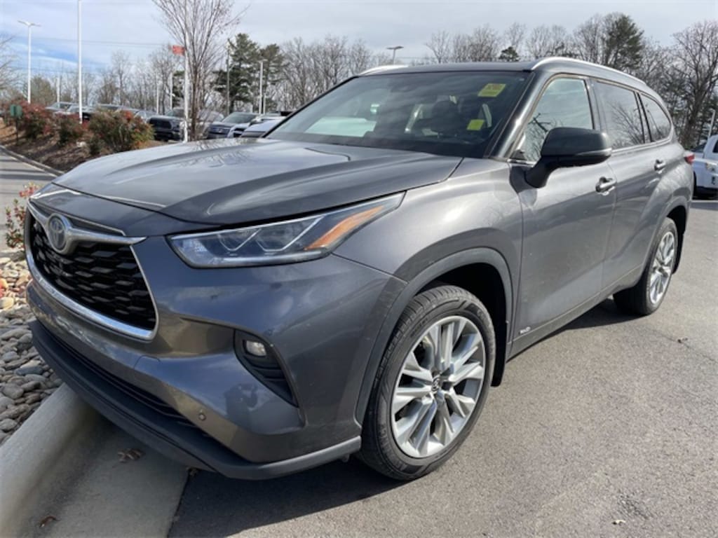 Used 2022 Toyota Highlander Hybrid Limited SUV