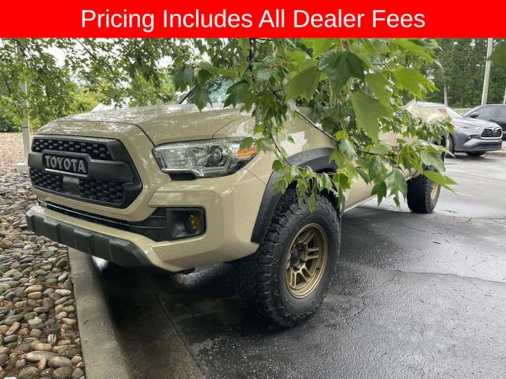 Used 2018 Toyota Tacoma TRD Off-Road Truck