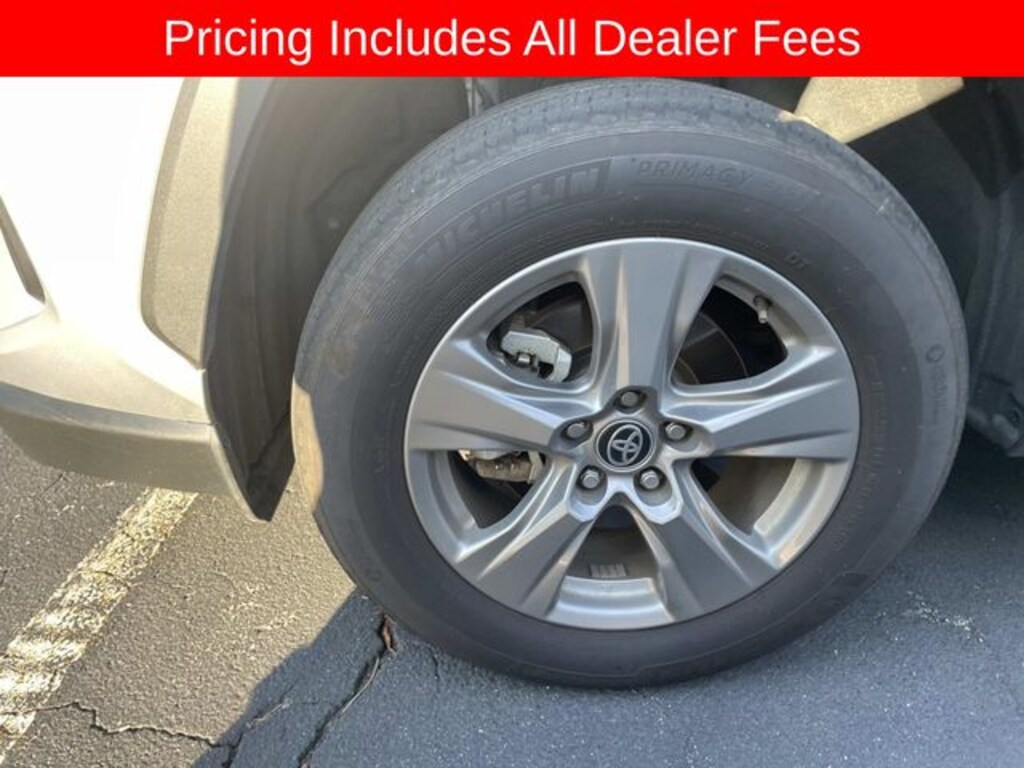 Used 2025 Toyota RAV4 XLE SUV