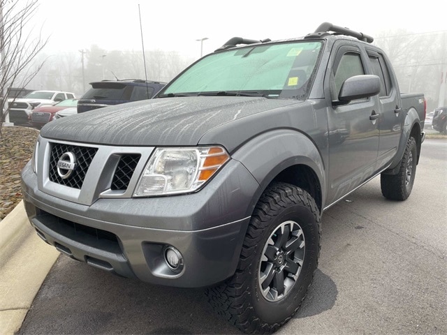 2018 Nissan Frontier PRO-4X's photo