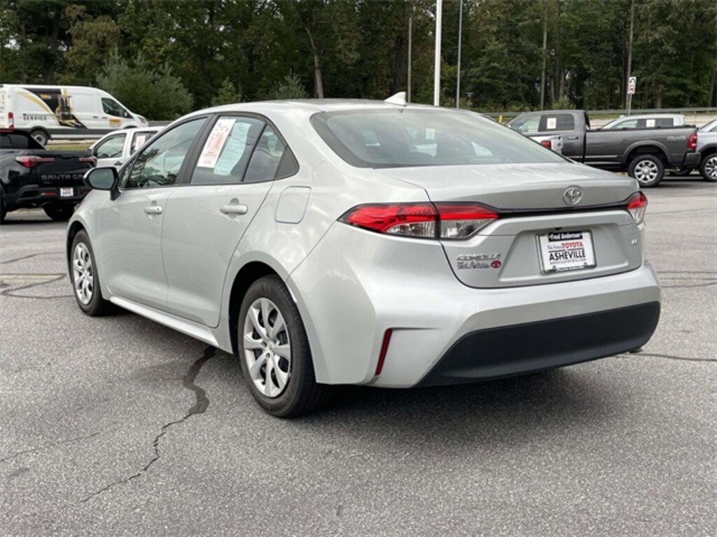 Certified 2024 Toyota Corolla LE Sedan