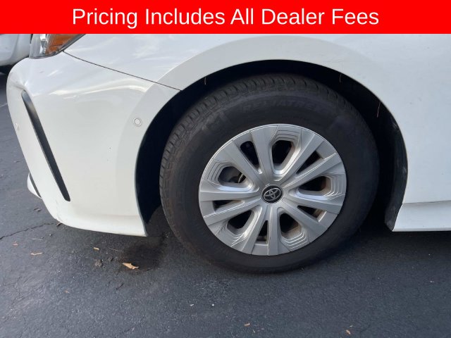 Used 2022 Toyota Prius LE Hatchback