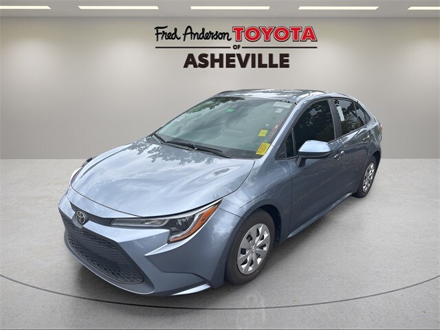 2022 Toyota Corolla L photo 3