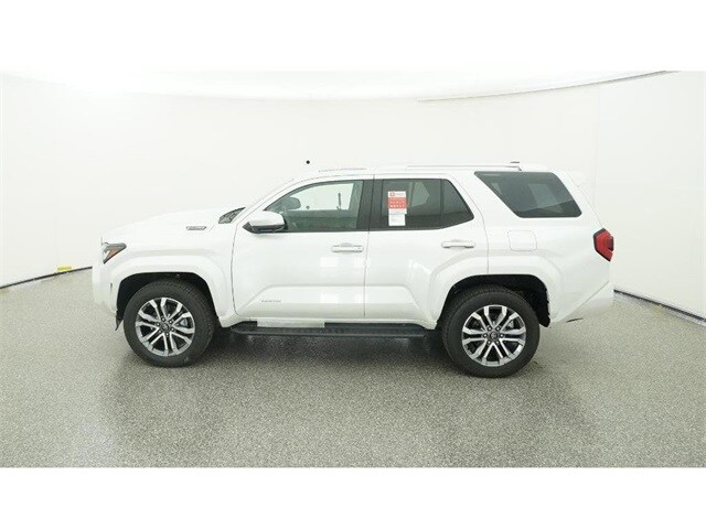 2025 Toyota 4Runner Limited photo 2