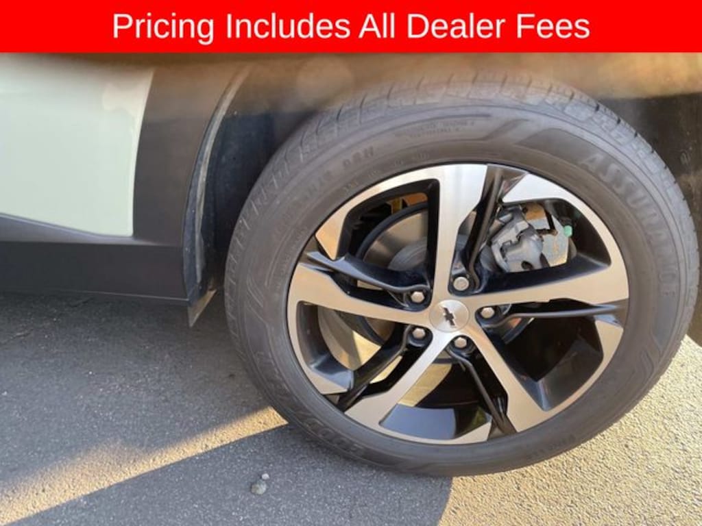 Used 2024 Chevrolet Trax 1RS SUV