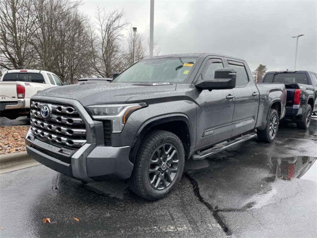 Used 2024 Toyota Tundra i-FORCE MAX Platinum Truck