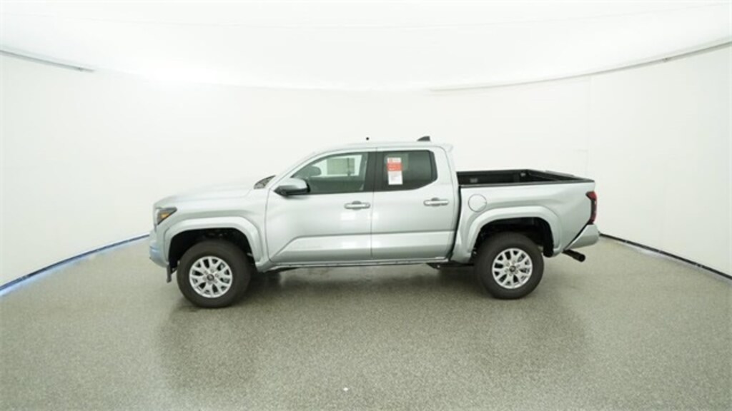 New 2025 Toyota Tacoma SR5 Truck Double Cab