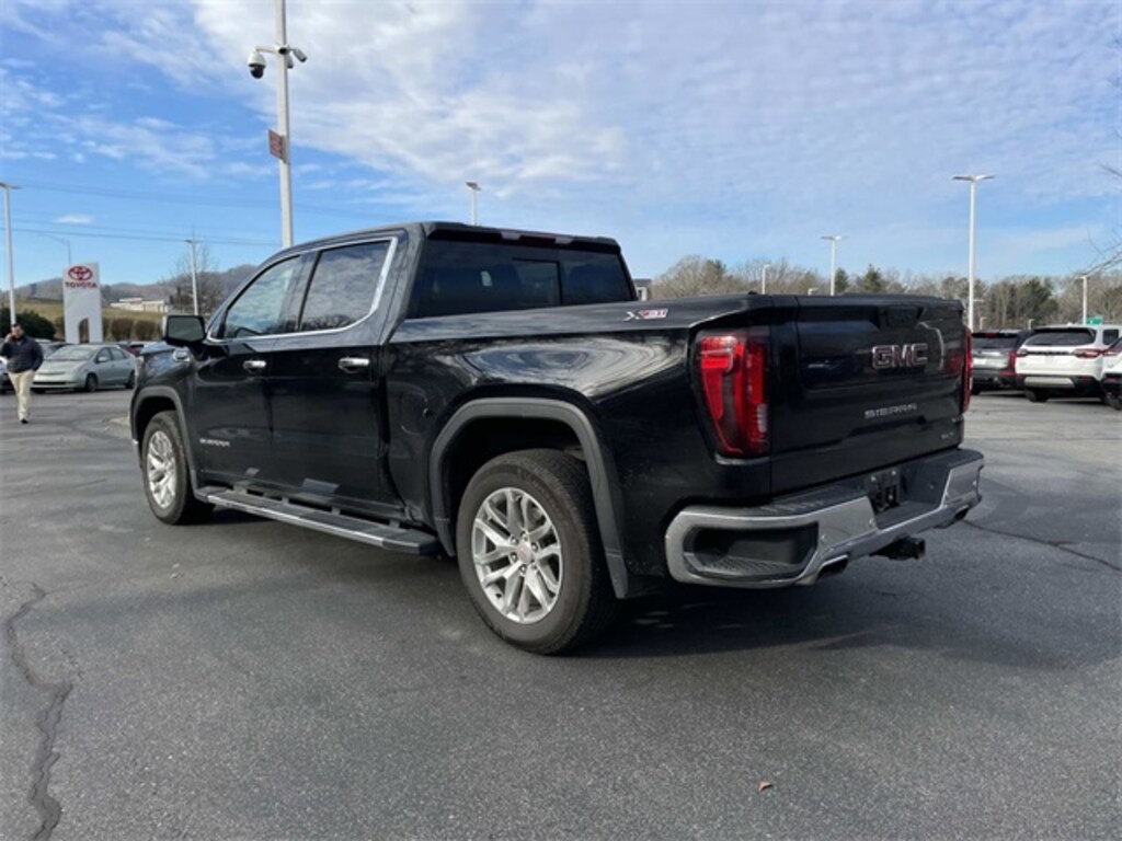 Used 2022 GMC Sierra 1500 Limited SLT Truck