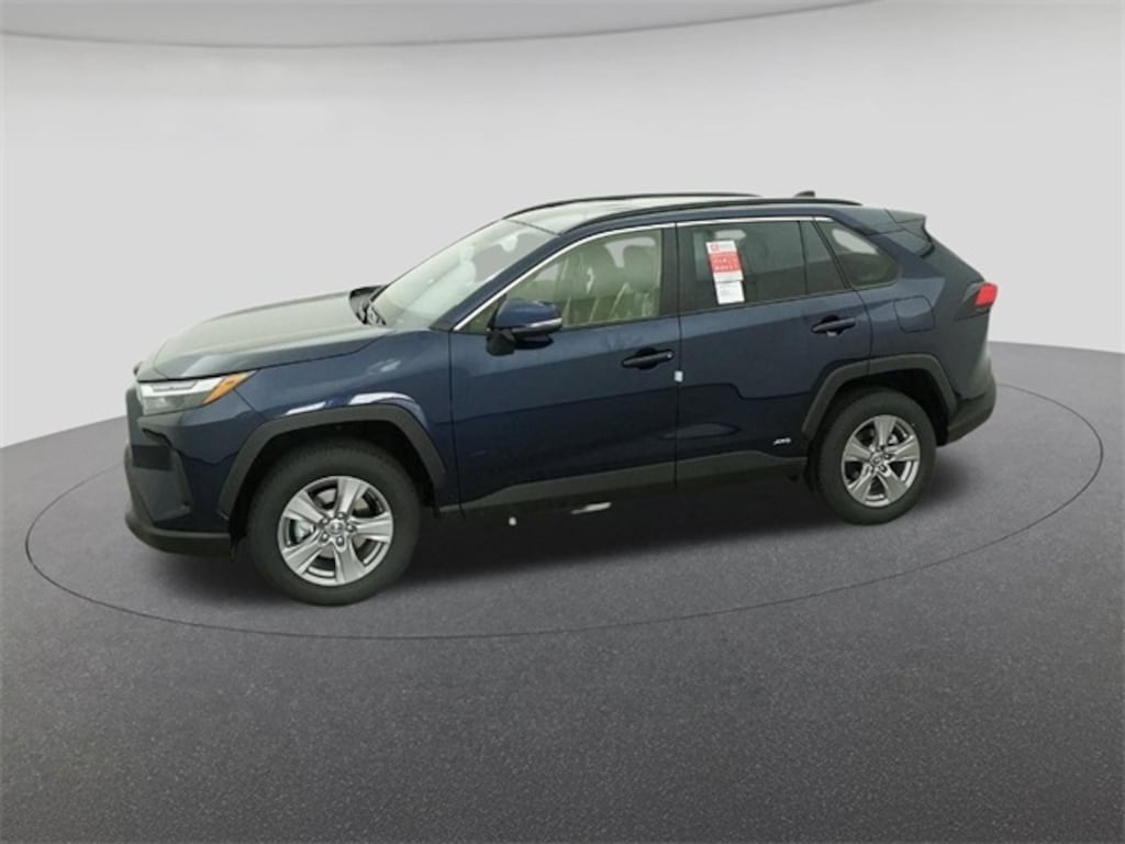 New 2025 Toyota RAV4 Hybrid XLE SUV