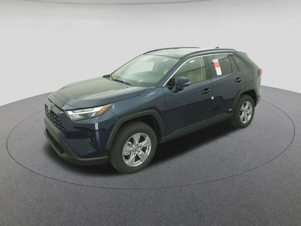 New 2025 Toyota RAV4 Hybrid XLE SUV