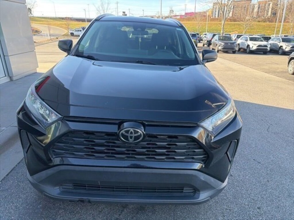 Used 2019 Toyota RAV4 LE SUV