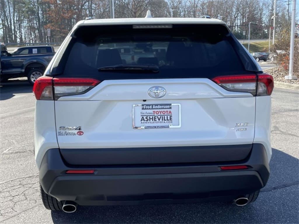 Used 2021 Toyota RAV4 XLE Premium SUV