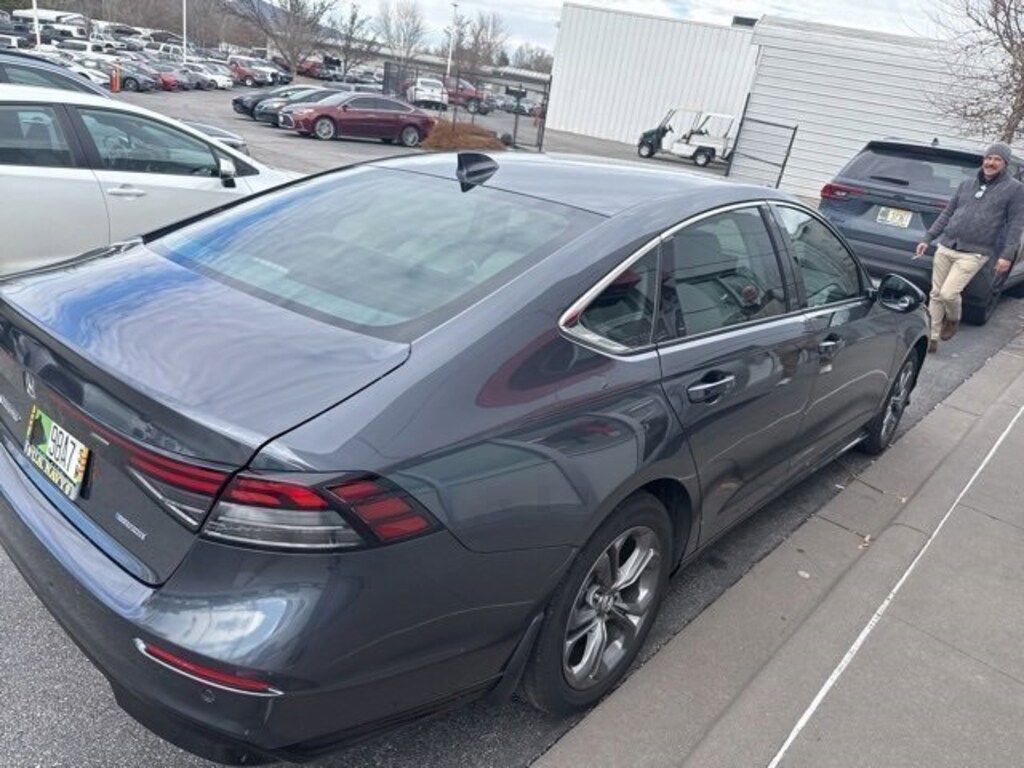 Used 2023 Honda Accord Hybrid EX-L Sedan