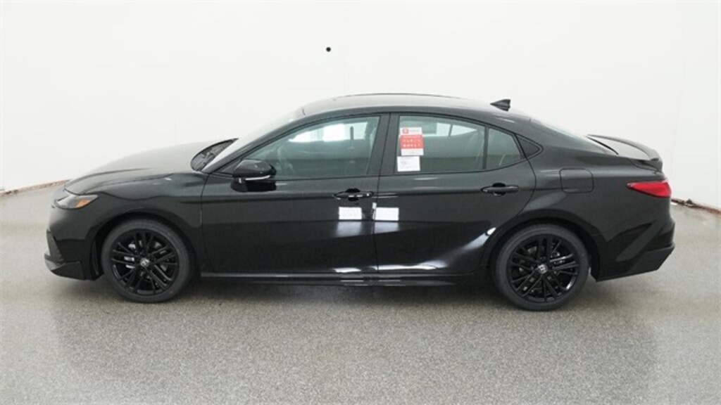 New 2026 Toyota Camry SE Sedan