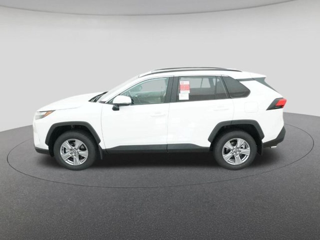 New 2025 Toyota RAV4 XLE SUV