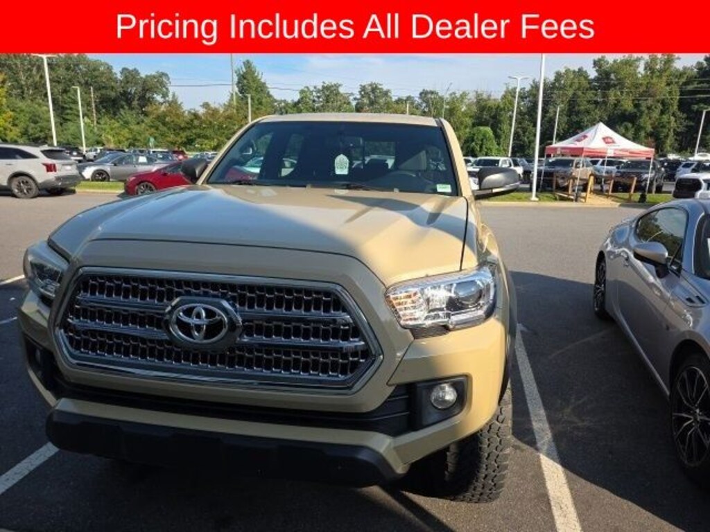 Used 2017 Toyota Tacoma TRD Off-Road Truck