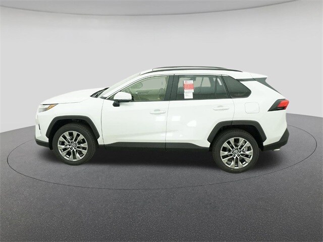 2025 Toyota RAV4 XLE Premium photo 3