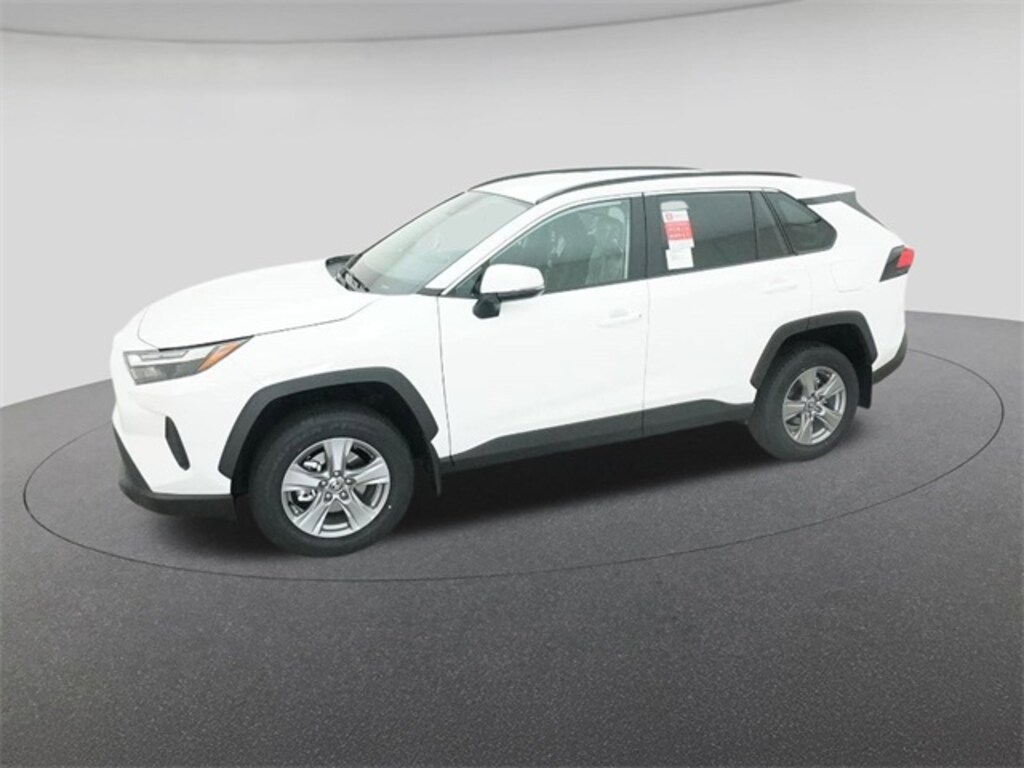 New 2025 Toyota RAV4 XLE SUV