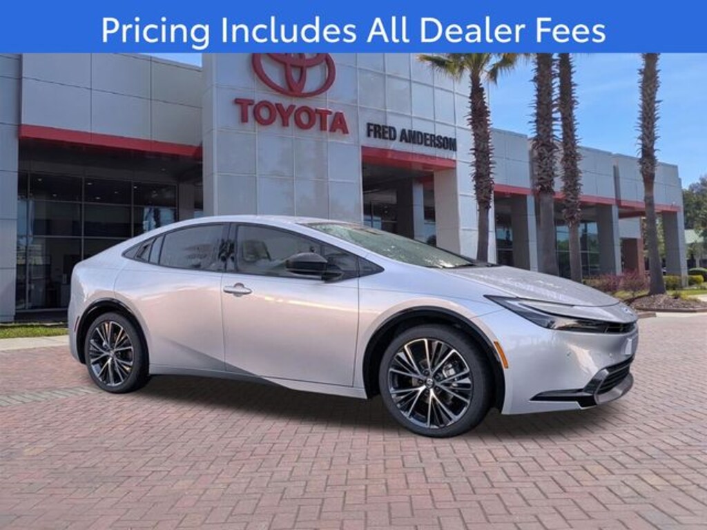 New 2027 Toyota Prius XLE Hatchback