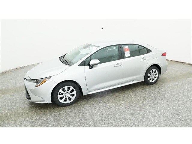 2026 Toyota Corolla LE photo 2