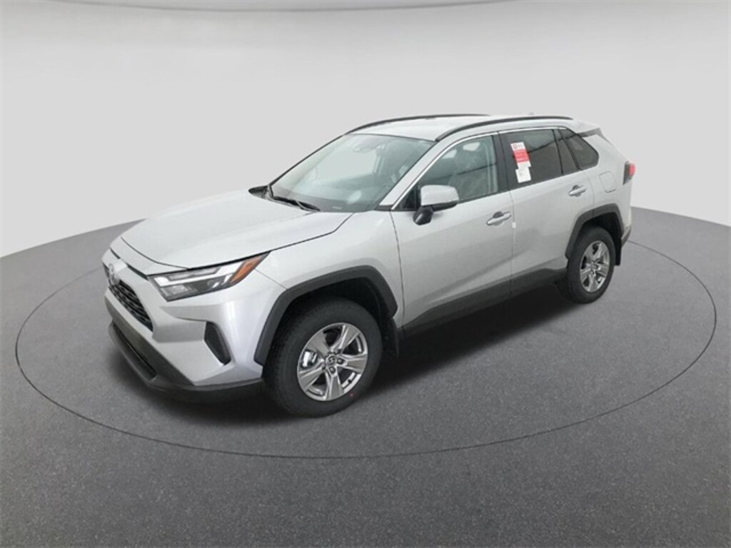 New 2025 Toyota RAV4 XLE SUV
