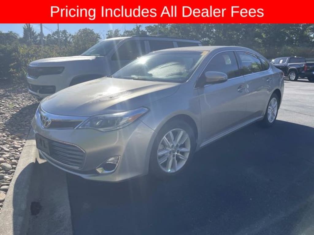 Used 2013 Toyota Avalon XLE Sedan
