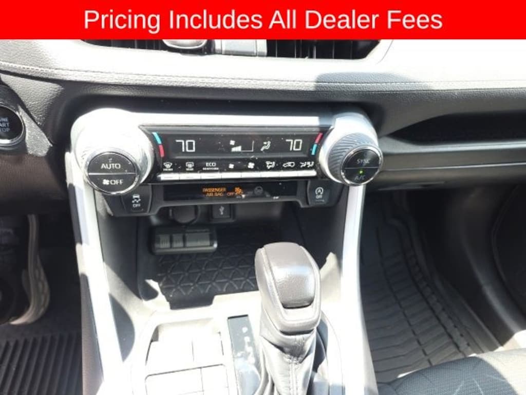 Used 2021 Toyota RAV4 XLE SUV