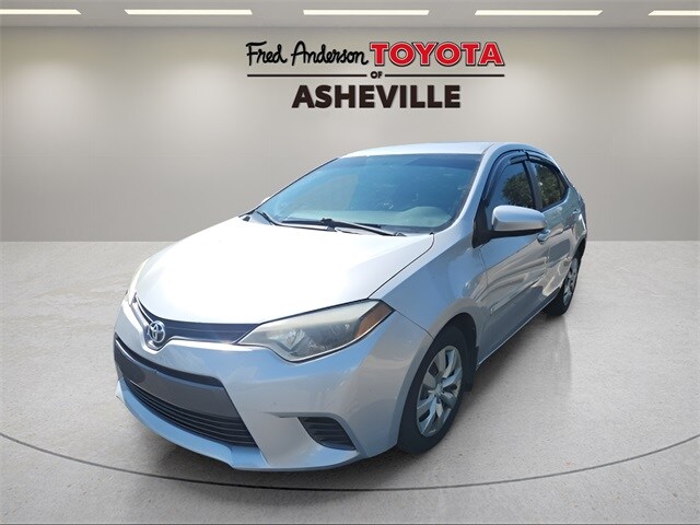 2016 Toyota Corolla L photo 2