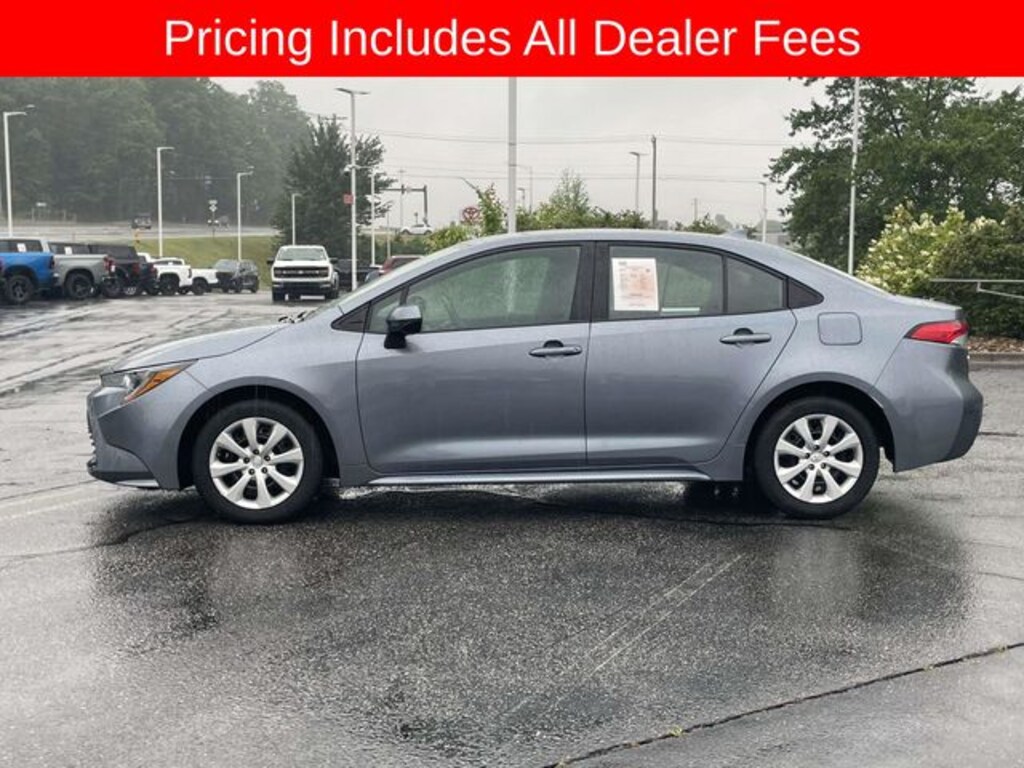 Used 2024 Toyota Corolla LE Sedan