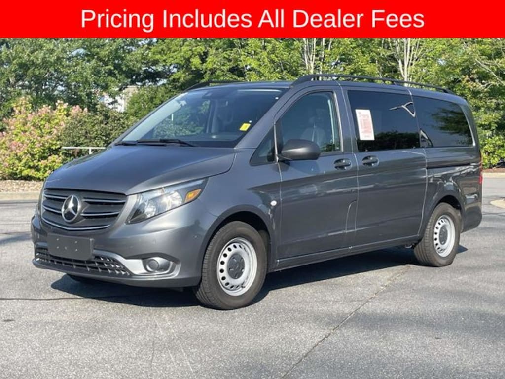 Used 2023 Mercedes-Benz Metris Passenger Minivan/Van