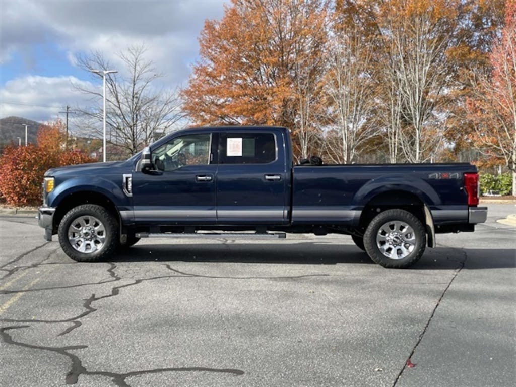 Used 2017 Ford F-250 Lariat Truck