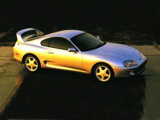 640 × 480