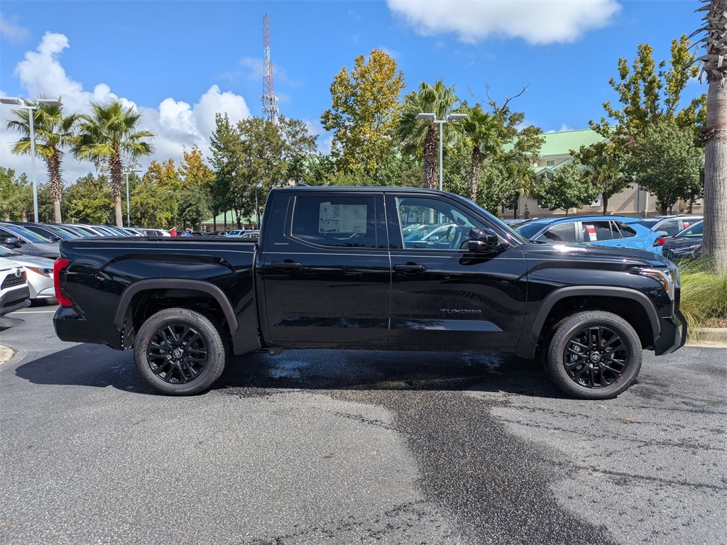 New 2026 Toyota Tundra i-FORCE MAX Limited i-FORCE MAX Truck CrewMax