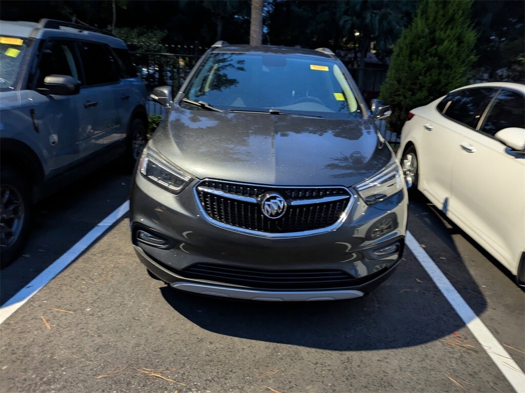 2017 Buick Encore Essence photo 2