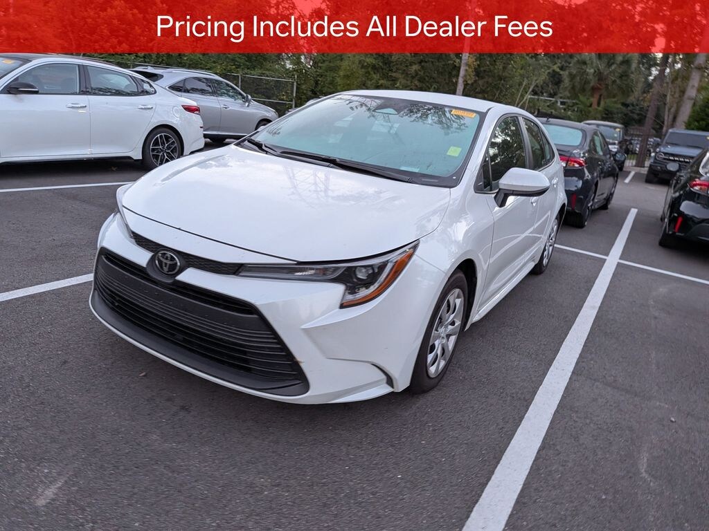 Used 2025 Toyota Corolla LE Sedan