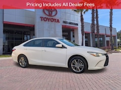 2017 Toyota Camry SE Sedan