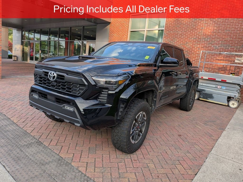 Used 2025 Toyota Tacoma TRD Sport Truck