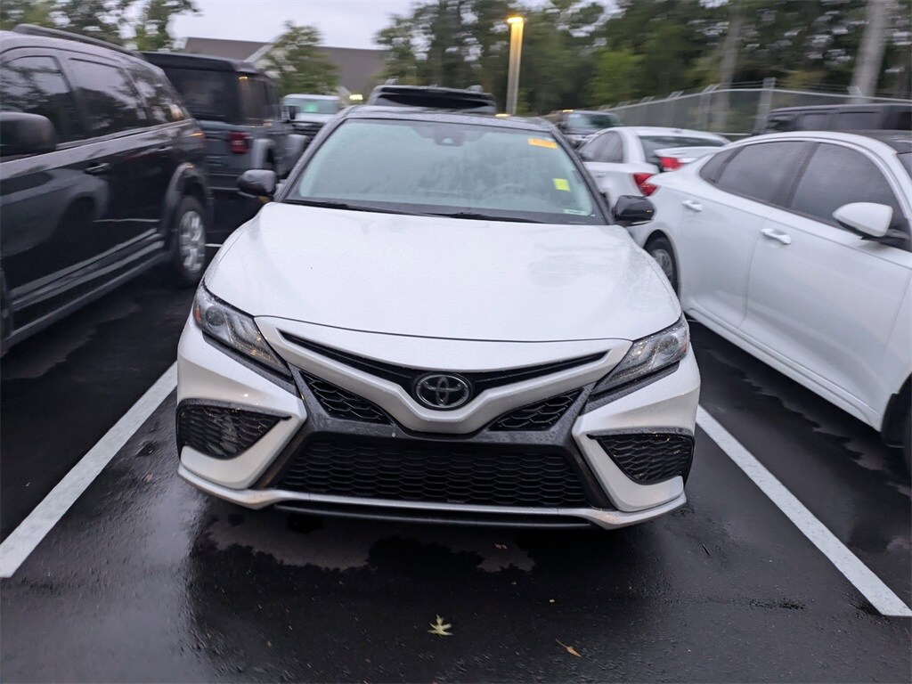 2023 Toyota Camry XSE photo 2