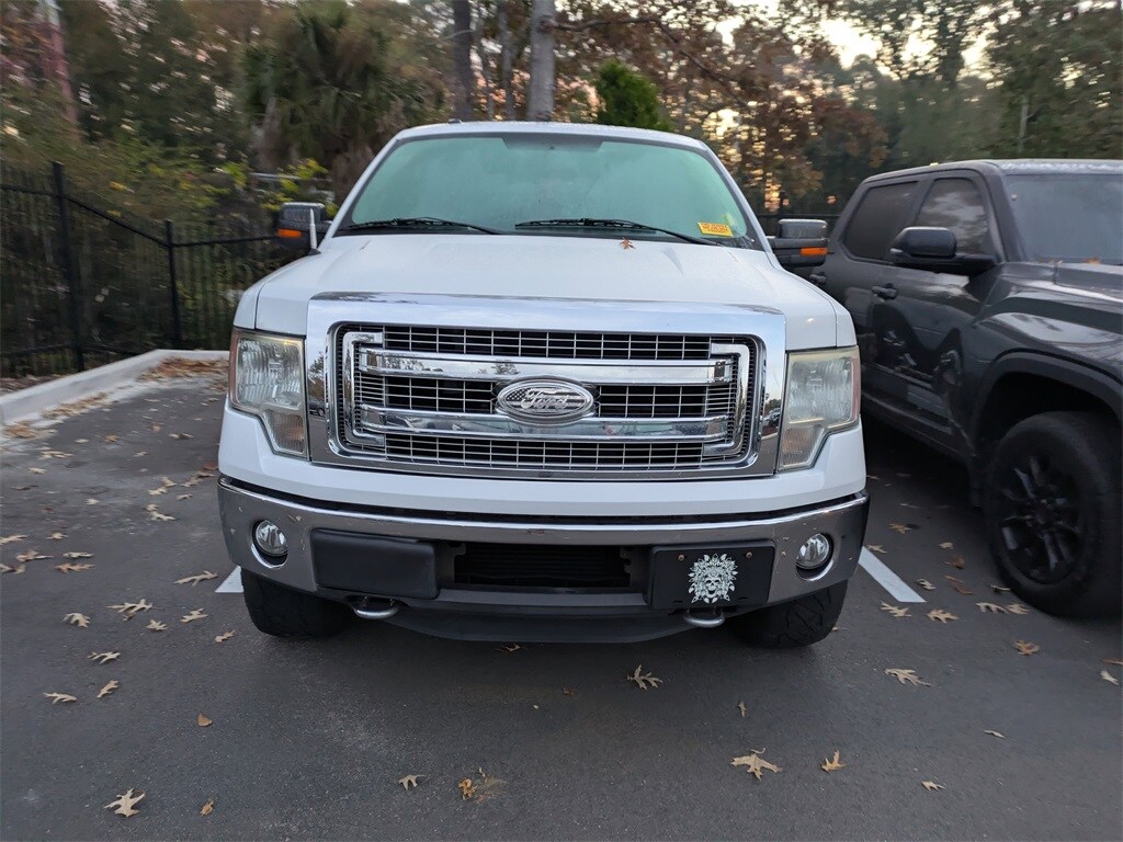 2013 Ford F-150 XLT photo 2