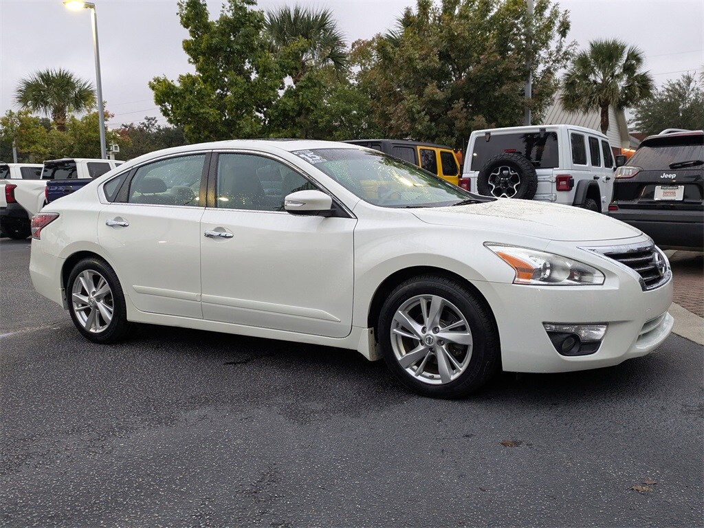 Used 2015 Nissan Altima 2.5 SL Sedan
