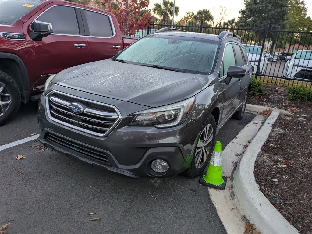 2018 Subaru Outback 3.6R photo 3