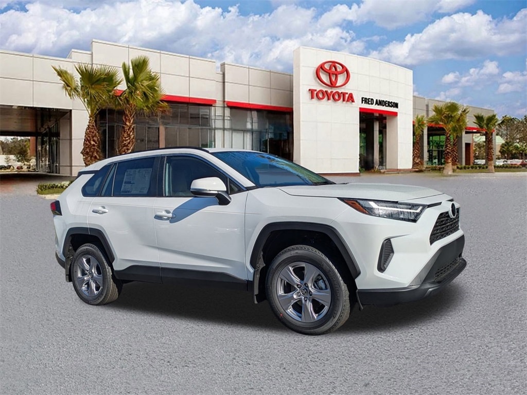 2025 Toyota RAV4 SUV 