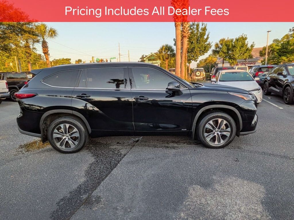 Certified 2021 Toyota Highlander Hybrid XLE SUV