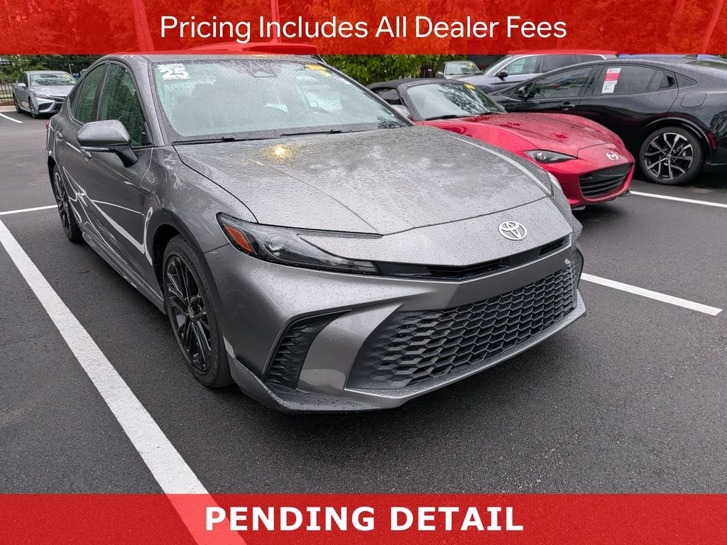 Used 2025 Toyota Camry SE Sedan