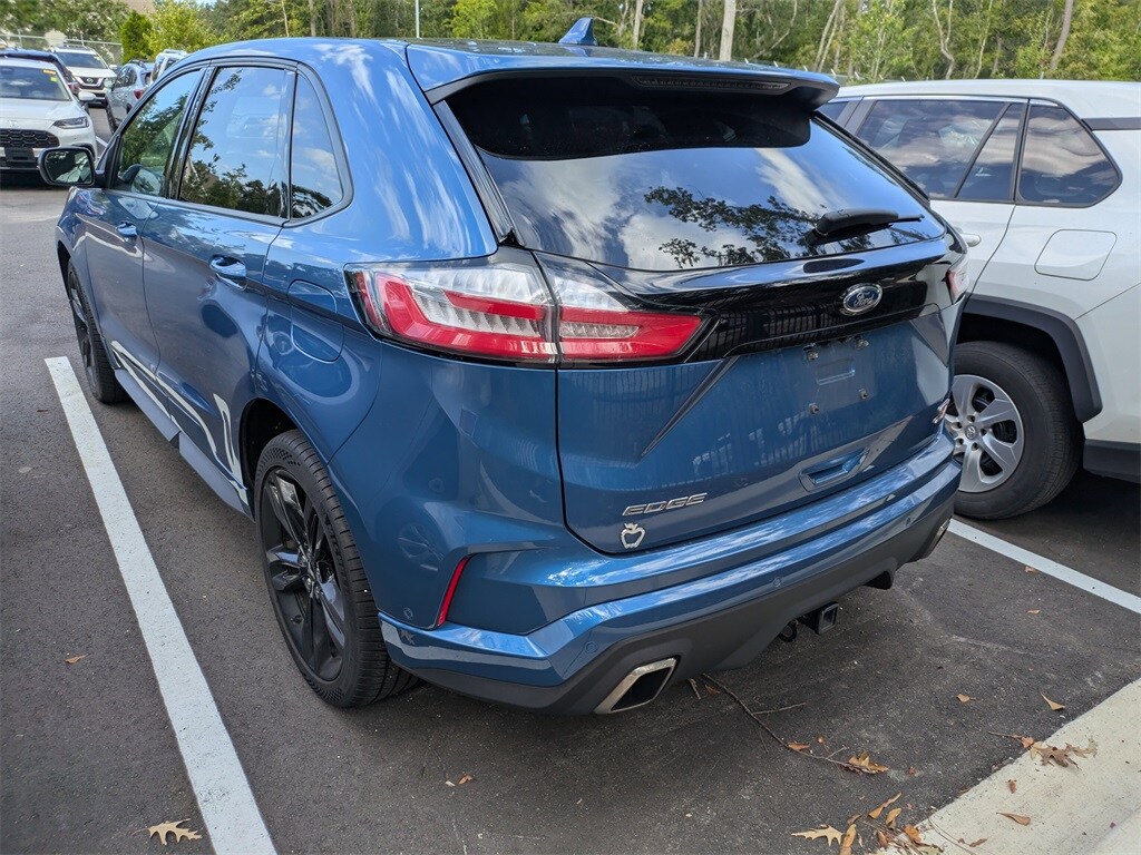 2019 Ford Edge ST photo 4