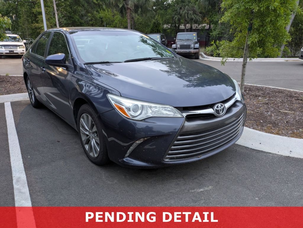Used 2015 Toyota Camry XLE Sedan