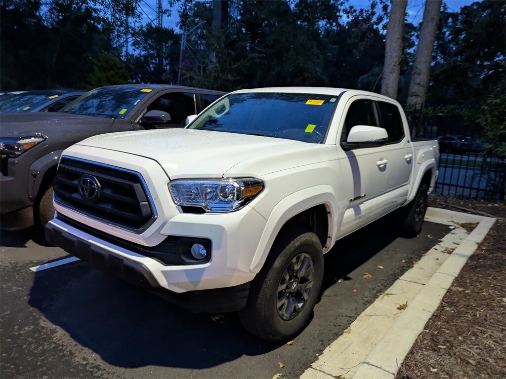 2023 Toyota Tacoma SR5 photo 3