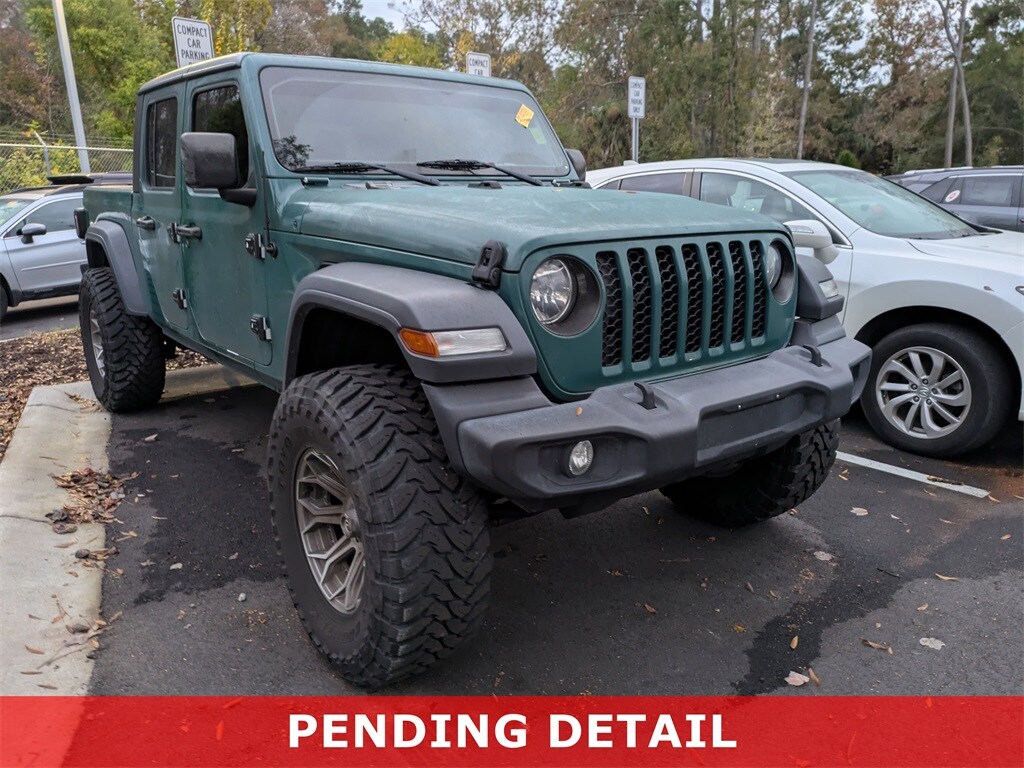 Used 2020 Jeep Gladiator Sport Truck
