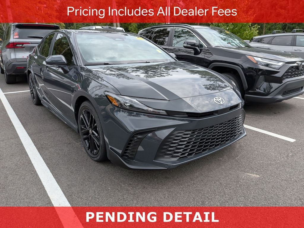 Used 2026 Toyota Camry SE Sedan